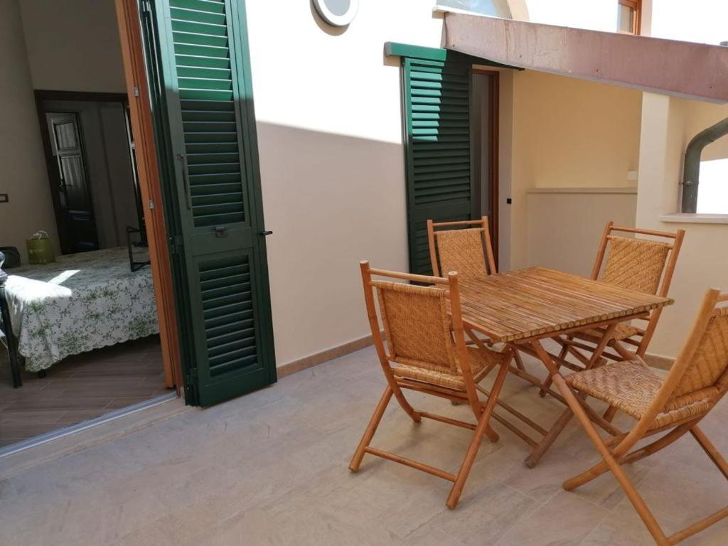Valeria San Vincenzo Apartment Экстерьер фото